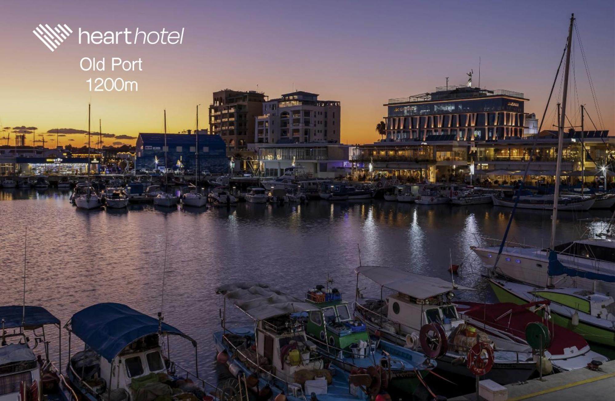 Heart Hotel Limassol Luaran gambar